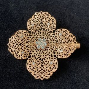 Floral rhinestone hair clip